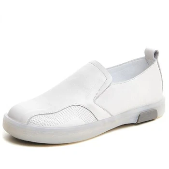 2022 г. Нови Висококачествени бели обувки от мека телешка кожа, Дамски кожени обувки, Модни разнообразни Ежедневни обувки на равна подметка, черни тенденция обувки