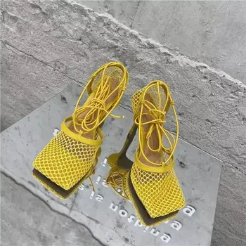 2022 Нови Пикантни жълти Окото Сандали-лодка Дамски Сандали с квадратни пръсти на висок ток с шнур и кръстосана шнур на висок ток са Кухи модела обувки