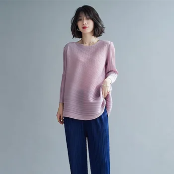 Универсална модна тениска в корейски стил с нередовни дизайн, плиссированная тениска Miyake със средни ръкави, уменьшающий възраст темперамент, свободен топ за жени